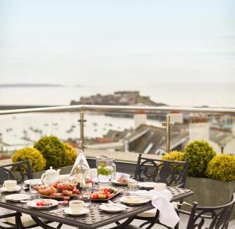St. Peter Port Hotel | The Old Government House Hotel & Spa