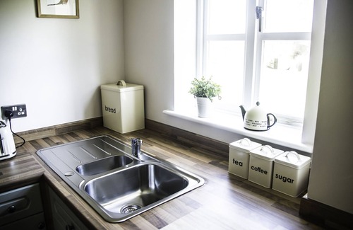 Low Catton Cabaña | The Old Granary - Holiday Cottage