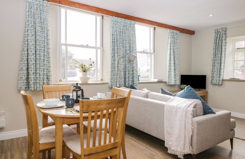 Langton Matravers Cabaña | THE OLD HABERDASHERY, pet friendly in Swanage