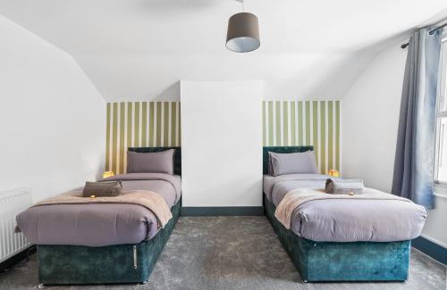 Worthing Casa | The Old Laundry - FREE Parking - Town Centre