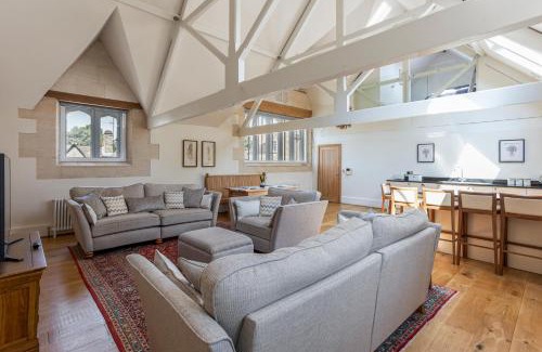Painswick Apartamento | The Old Library