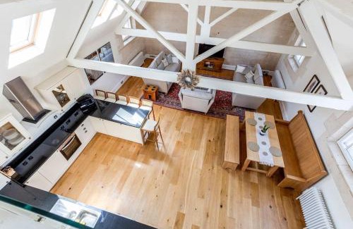 Painswick Apartamento | The Old Library