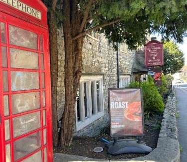 Keynsham Hotel | The Old Manor House Hotel
