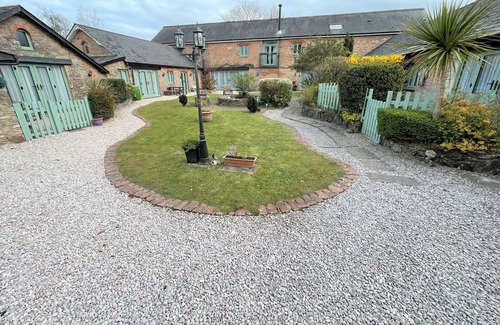 Paignton Casa | The Old Mill, Marldon, Paignton