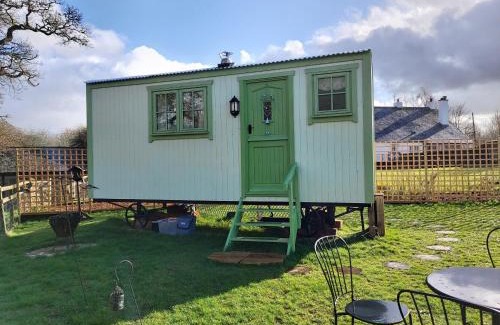 East Portlemouth Cabina | The Old Mill Shepherds Hut