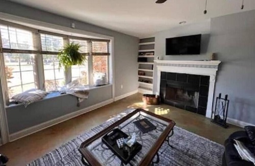 Covington Casa | The Old Oak House