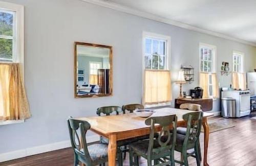 Breaux Bridge Apartamento | The Old Opera House Loft