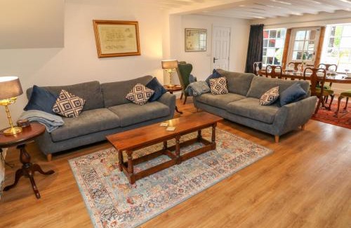 Praze-An-Beeble Casa | The Old Post Office