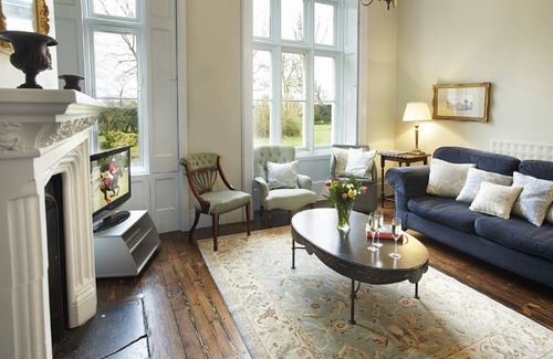 North Tuddenham Casa | The Old Rectory y Coach House son casas rurales de vacaciones situadas en su propio parque.