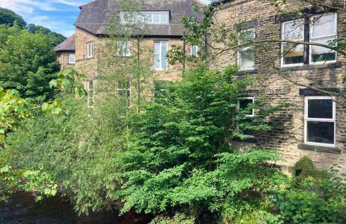 Wadsworth Apartamento | The Old Riverside School House