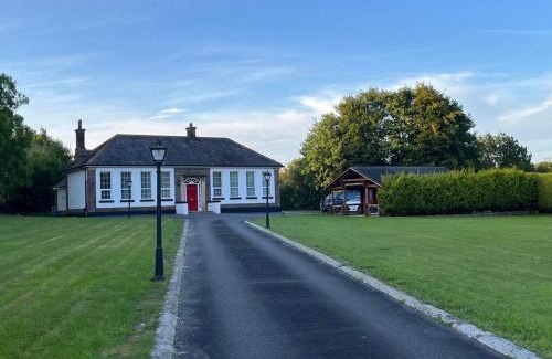 Londonderry Casa | The Old School House *New*
