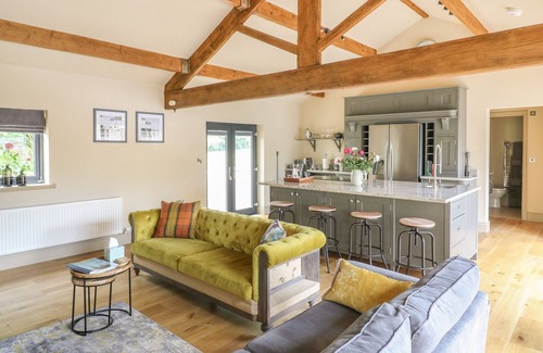 Cowling Cabaña | The Old Shippon Mews, COWLING