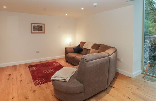 Barbon Cabaña | THE OLD SHIPPON, pet friendly, with a garden in Kirkby Lonsdale