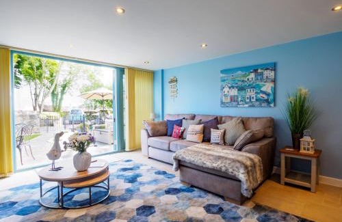Charlestown Casa | The Old Smoke House