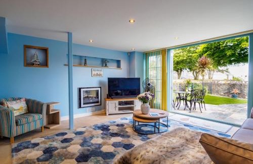 Charlestown Casa | The Old Smoke House