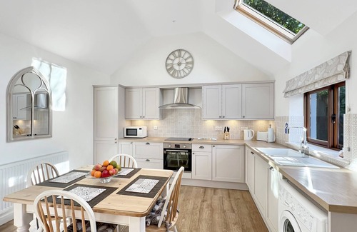 Saint Blazey Cabaña | The Old Stables, Waterrow, Nr Wiveliscombe