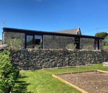 Llancarfan Casa | The Old Stable, Llancarfan