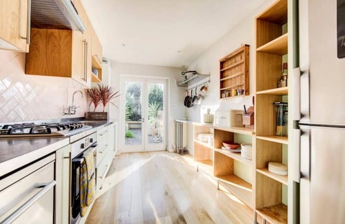 Ferndale Casa | The Old Sweetshop 2 Bedroom House Brixton/Clapham