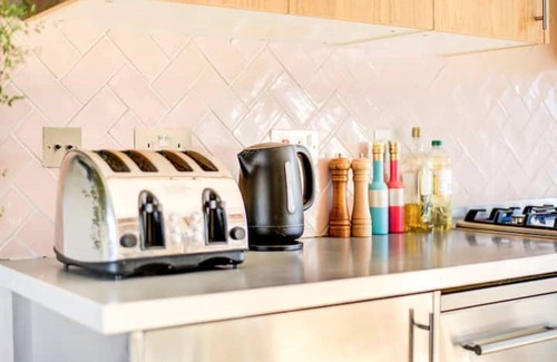 Ferndale Casa | The Old Sweetshop 2 Bedroom House Brixton/Clapham