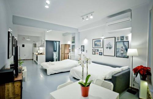 Athens City Centre Apartamento | The old Tailor Factory White Room