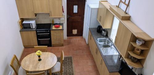 Newtown Casa | The Old Vicarage Dolfor