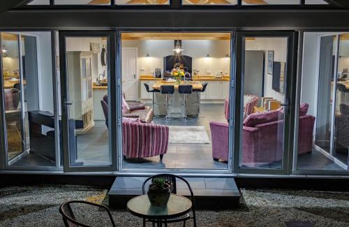Luxulyan Casa | The Old Vicarage Retreat