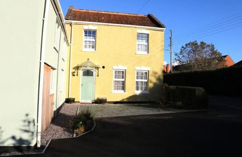 Glastonbury Casa | The Old Wagon & Horses 19th Century Beer House