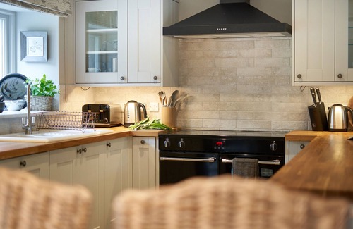 Kendal Casa | THE OLD WATER MILL, luxury holiday cottage, with hot tub in Kendal