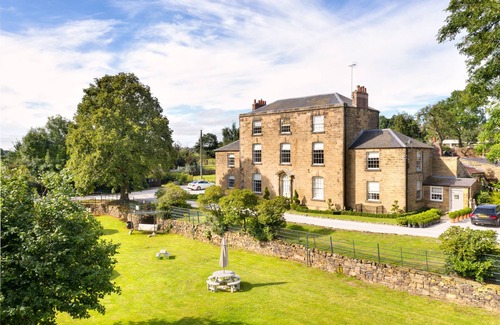 Alfreton Apartamento | The Old Wine Cellar - 4 bedroom property