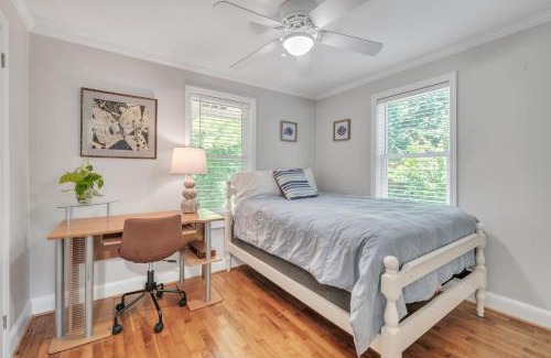 Camellia Heights Casa | The Oleander Cottage