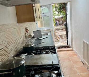 Newham Casa | The Olive Tree Keys