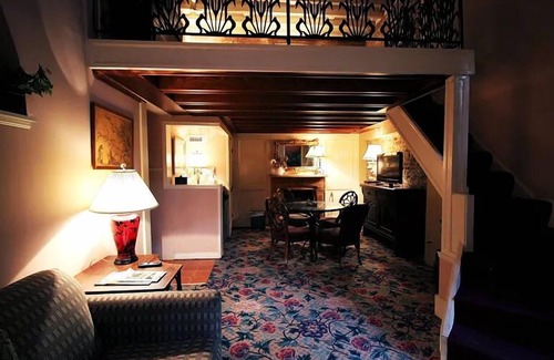 French Quarter Hotel | The Olivier House Hotel