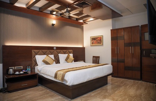 Bangalore City Center Hotel | THE ON TIME HOTEL Bangalore