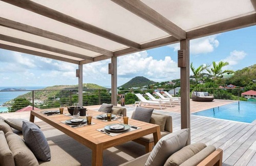 Flamands Villa | The One - 3 bedroom ocean view villa on the hillside in Colombier