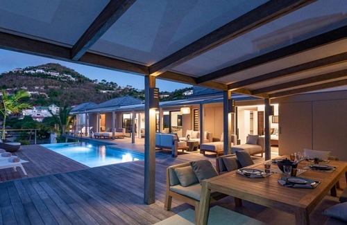 Flamands Villa | The One - 3 bedroom ocean view villa on the hillside in Colombier