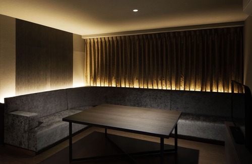 Shinsekai Apartamento | The Only View
