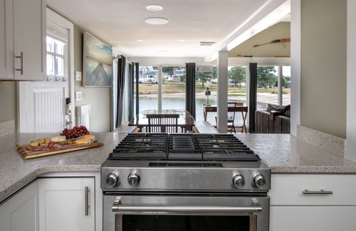Onset Casa | The Onset Beach Compound-Cape Cod Beach Resort & Oceanic Habitat