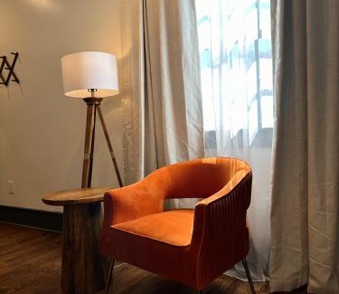 Shelby Cama Y Desayuno | The Opal and West House