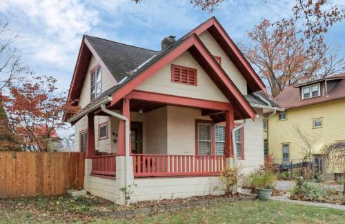Clintonville Casa | The Orchard Oasis