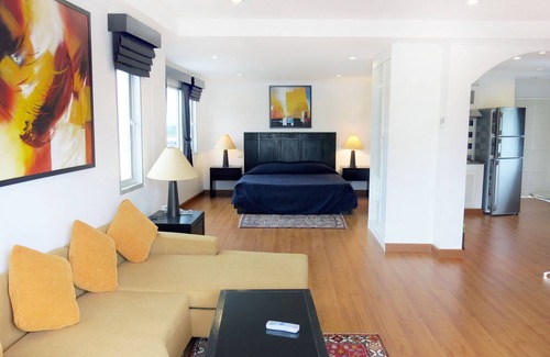 Kathu Apartamento | The Orchid Kathu Height Serviced Apartment