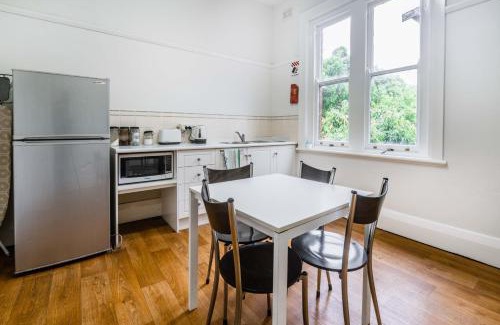 Cooks Hill Hotel | The Oriental Hotel