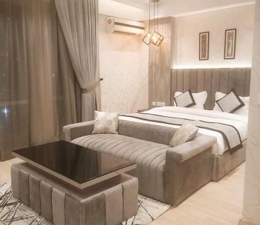 Gomti Nagar Hotel | The Origin Suites DLF MY PAD