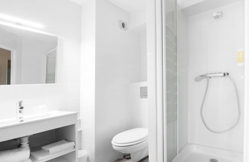 Chateaugay Hotel | The Originals Access, Hôtel Clermont-Ferrand Nord