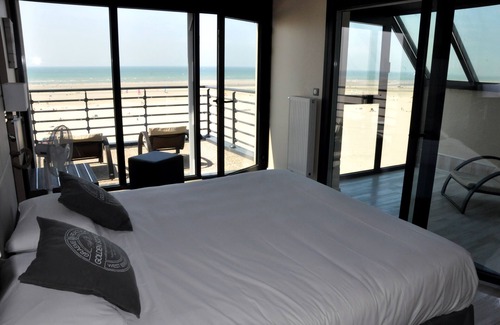 Berck-sur-Mer Hotel | The Originals Boutique, Hôtel Neptune, Berck-sur-Mer