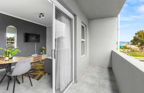 Bloubergstrand Apartamento | The Orion 18 by Host Agents