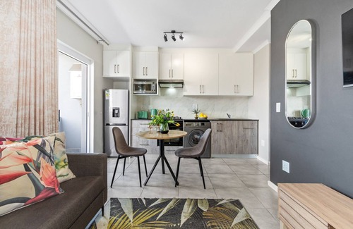 Bloubergstrand Apartamento | The Orion 18 - One Bedroom Apartment, Sleeps 2