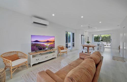 Bargara Casa | The Other Place