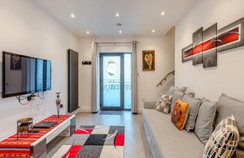 Christchurch Casa | The Otter - Uk40927