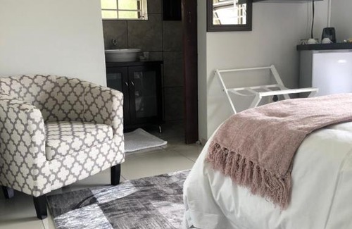 Newcastle Casa | The OutLook Guest House
