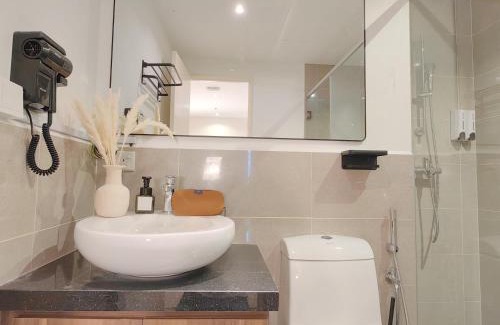 Taman Bukit Pantai Apartamento | The Ovation - Bangsar Trade Centre